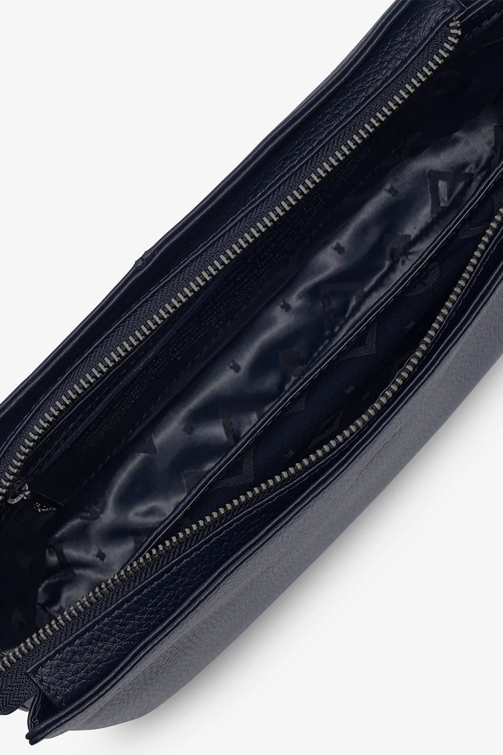 Cormorano shoulder bag Yasemin Navy - Image 4