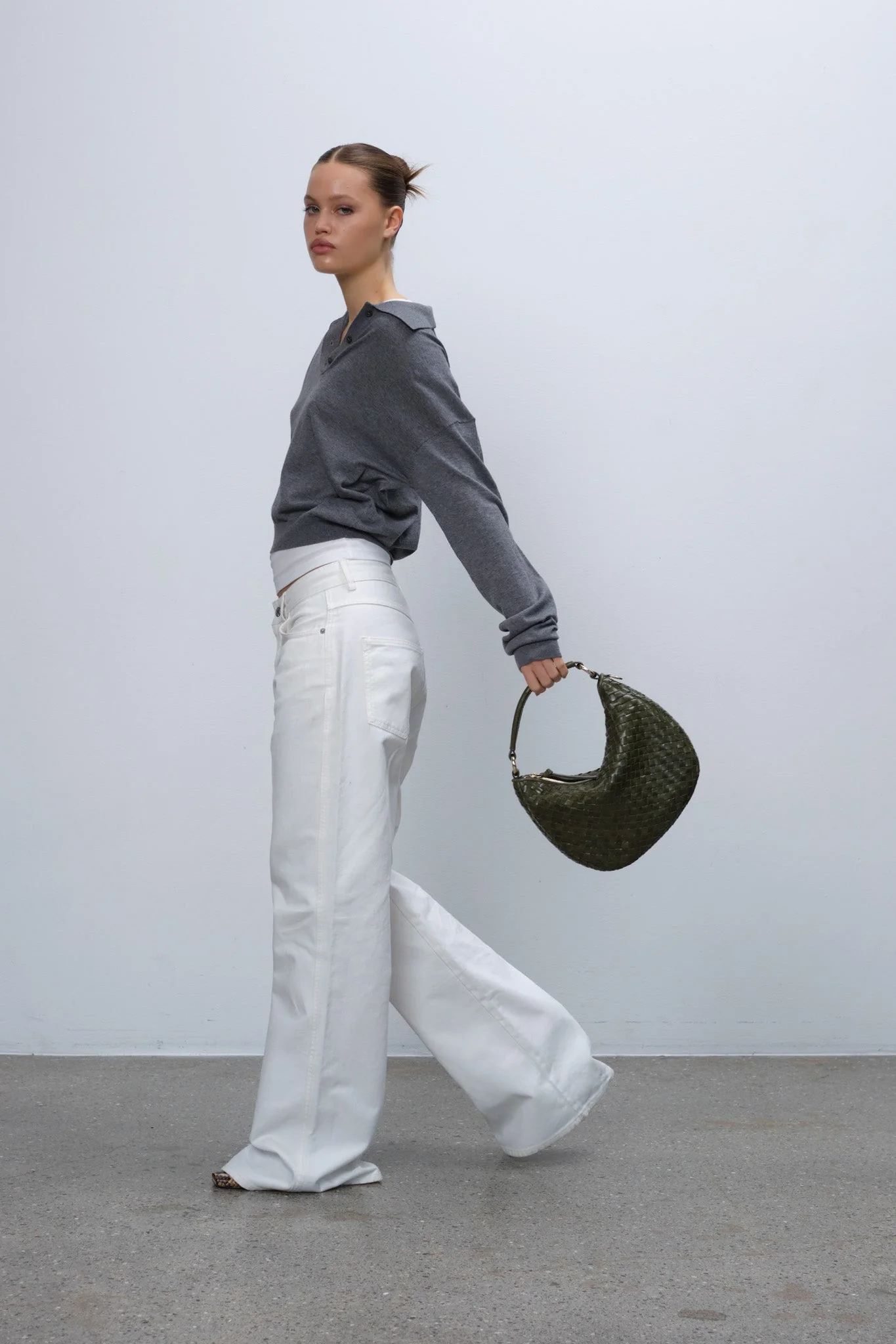 Salerno shoulder bag Marlin Olive - Image 6